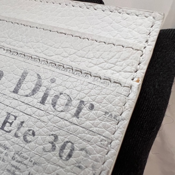 Auth Dior x Daniel Arsham Newspaper Print Card Holder - PreLoved - Picture 5 of 11